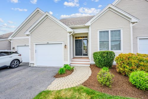 unit-142-142 Leisure Green Dr, Mashpee, MA, 02649-2889 | Card Image