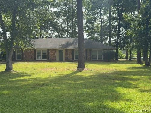 221 Lakeshore Dr, Millbrook, AL, 36054-4114 | Card Image