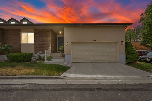 2246 E Lincoln Ct, Salt Lake City, UT, 84124-2847 | Card Image