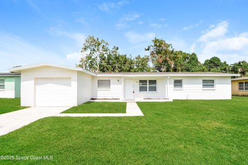980 Butia St, Merritt Island, FL, 32953-4520 | Card Image