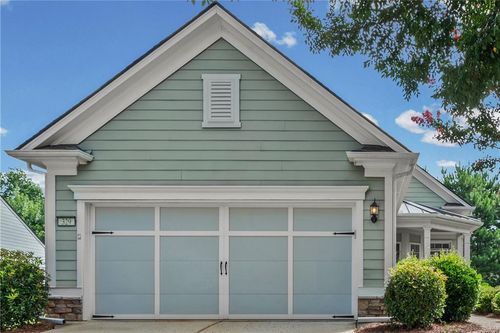 329 Sandy Springs Dr, Griffin, GA, 30223-7276 | Card Image