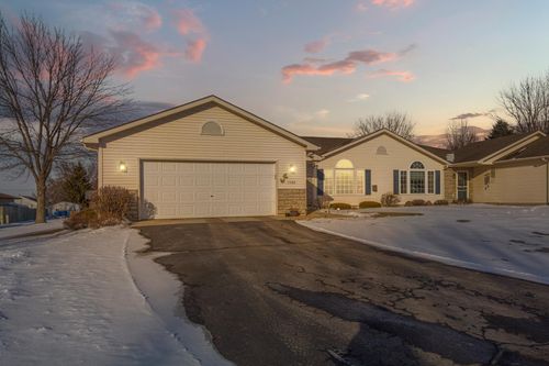 1502 Carriage Cir, Faribault, MN, 55021-3653 | Card Image