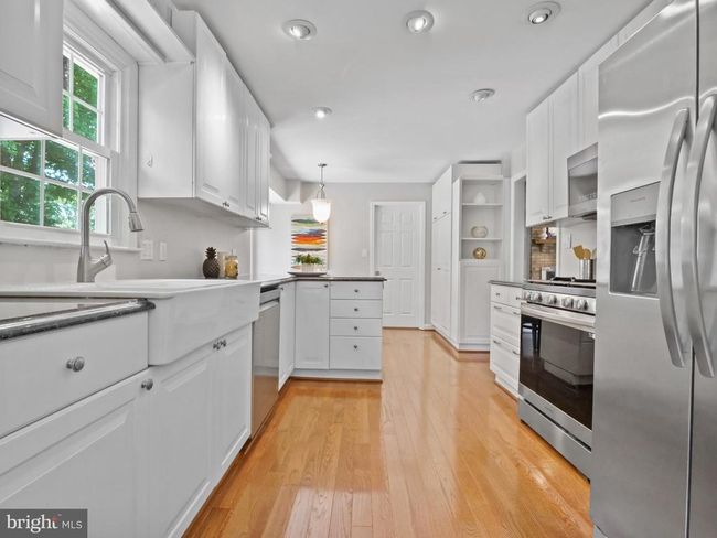 9228 Lake Braddock Dr, House other with 5 bedrooms, 4 bathrooms and null parking in BURKE VA | Image 19