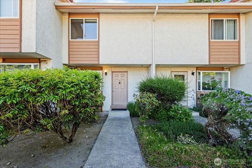 unit-c103-12828 Se 41st Ln, Bellevue, WA, 98006-1216 | Card Image