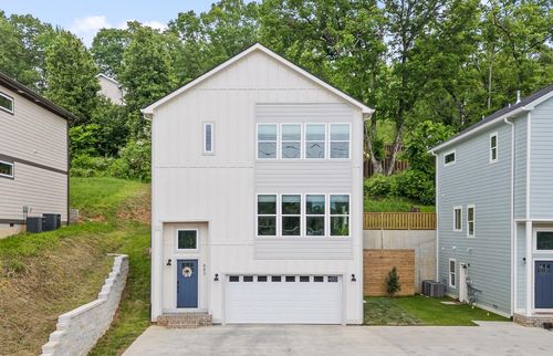 642 Ladd Ave, Chattanooga, TN, 37405-3728 | Card Image