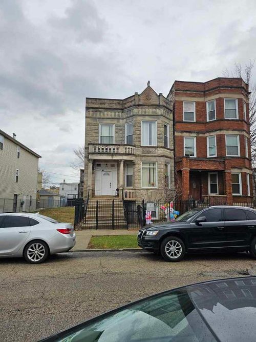 1239 Avers Ave, CHICAGO, IL, 60623-1592 | Card Image