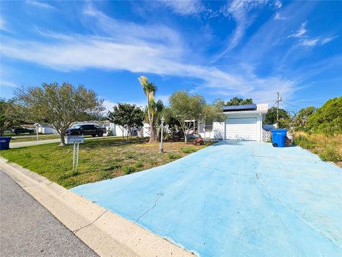 2066 High Ridge Dr, CLEARWATER, FL, 33763-1310 | Card Image