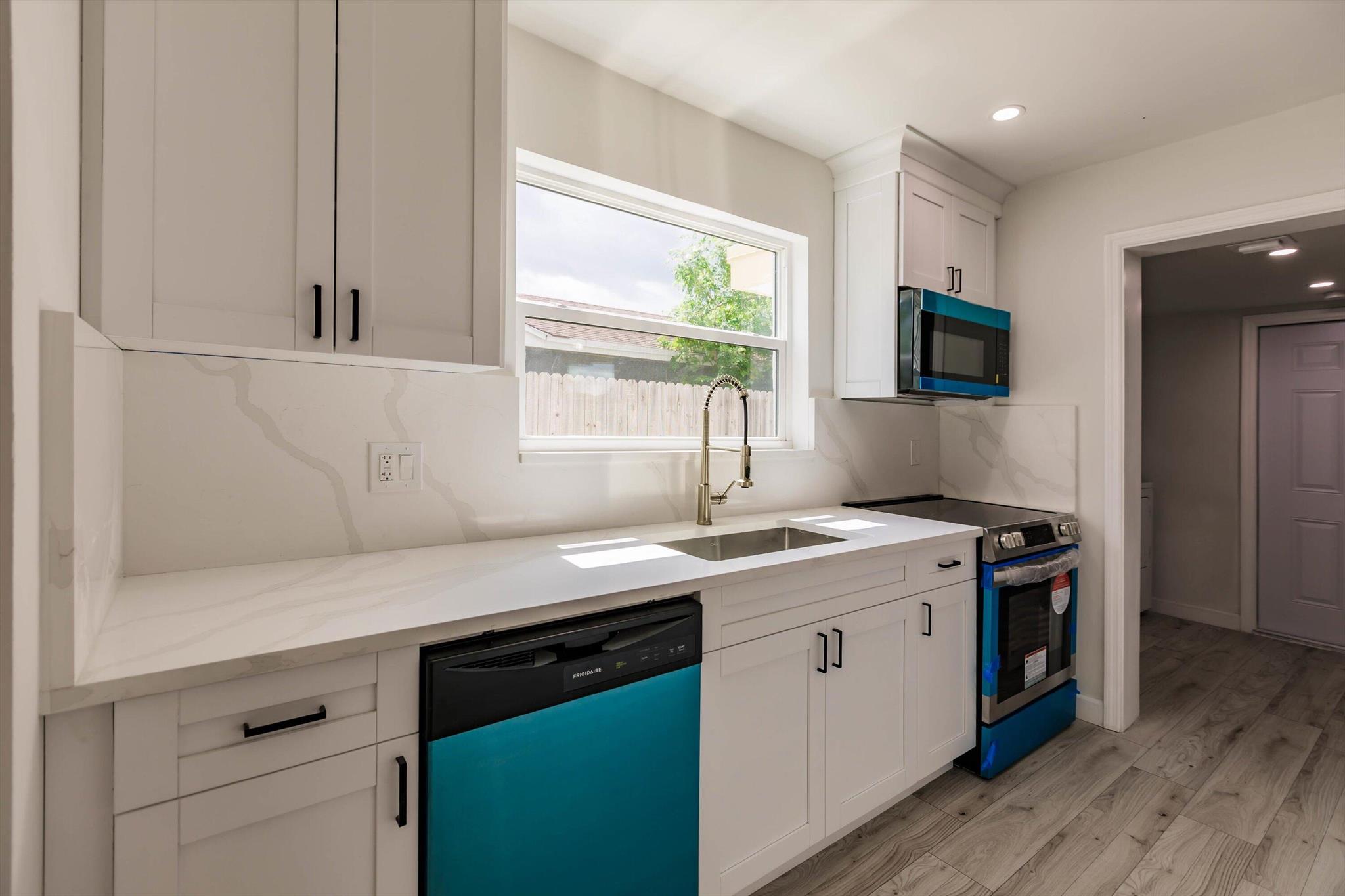 Baker Dr, West Palm Beach, FL 33409