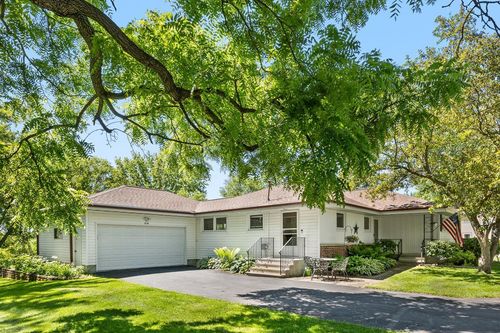614 N Lawson Dr, Green Lake, WI, 54941-9503 | Card Image