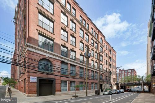 apt-2c-429 N 13th St, PHILADELPHIA, PA, 19123-3617 | Card Image