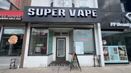 2615 Yonge St, Toronto, ON, M4P2J1 | Card Image