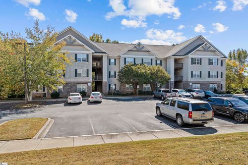 231 Lookover Dr, Anderson, SC, 29621-2347 | Card Image