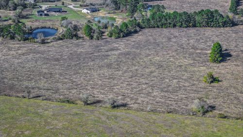 2 Podraza Road, New Waverly, TX, 77358 | Card Image