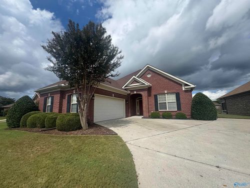 16128 Shropshire Dr Se, Huntsville, AL, 35803-3037 | Card Image