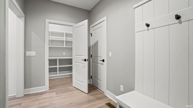 17810 Tullymore Ln, Condo with 3 bedrooms, 2 bathrooms and null parking in Leo IN | Image 25