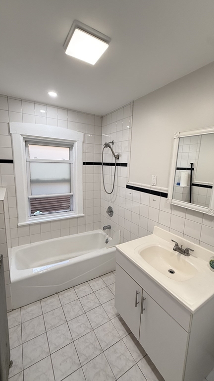 Residential Lease in Boston 2