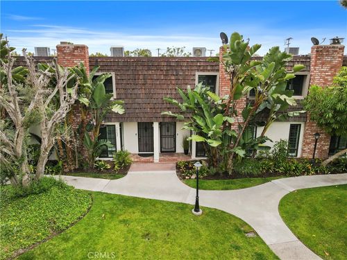 16703 Castaway Ln, Huntington Beach, CA, 92649 | Card Image