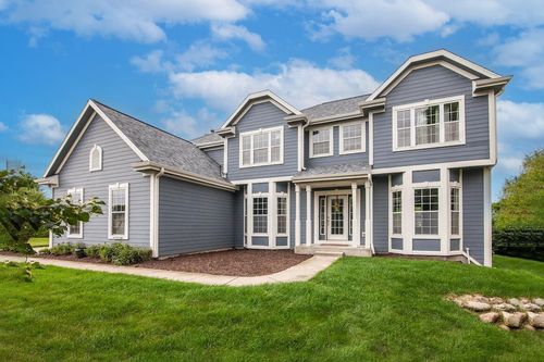 W351N5949 Westshore Court, Oconomowoc, WI, 53066 | Card Image