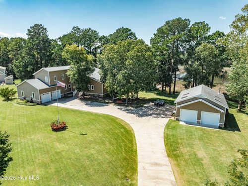 179 Stephen Way, Belhaven, NC, 27810-9139 | Card Image