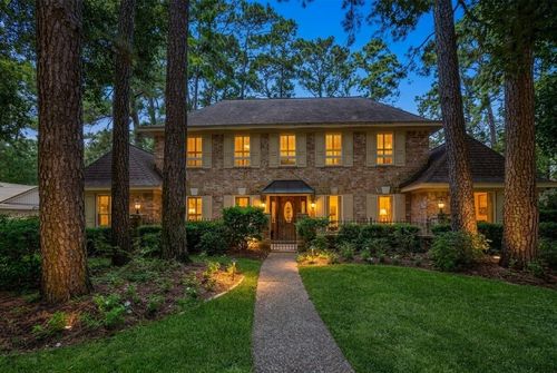 15211 Rainhollow Dr, Houston, TX, 77070-1328 | Card Image
