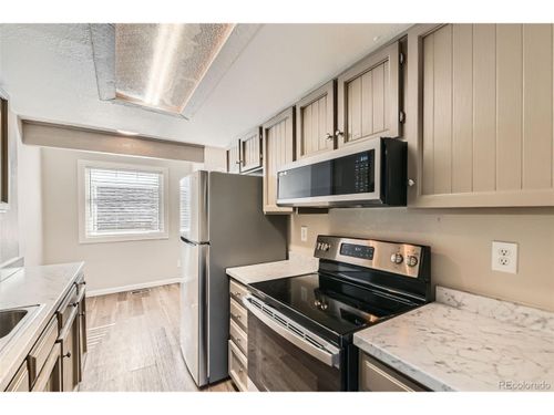 8717 Carr Loop, Arvada, CO, 80005-1573 | Card Image