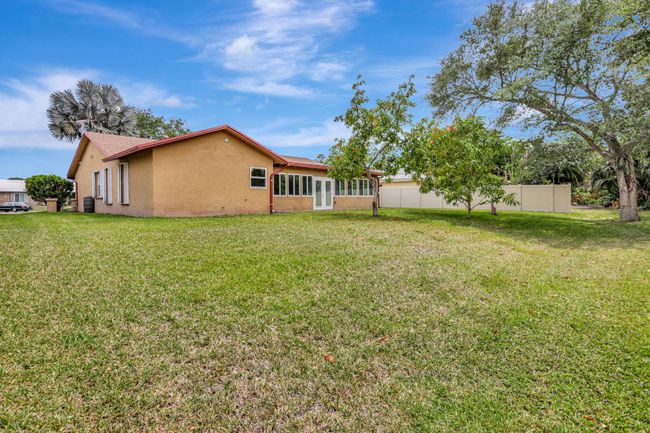 2211 Nw 41 St Ter, House other with 3 bedrooms, 2 bathrooms and null parking in Coconut Creek FL | Image 41