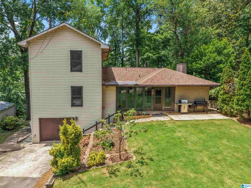 504 Devon Dr, HOMEWOOD, AL, 35209-4404 | Card Image
