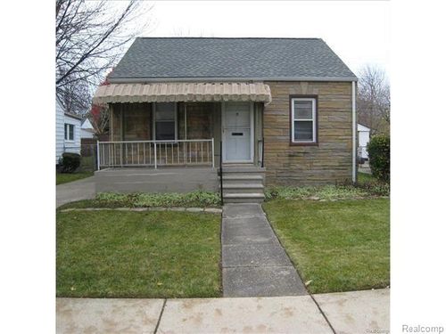 18556 Kenosha St, Harper Woods, MI, 48225-2126 | Card Image