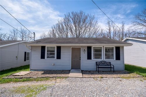 4-249 Washington Rd, Waynesburg, PA, 15370-4862 | Card Image