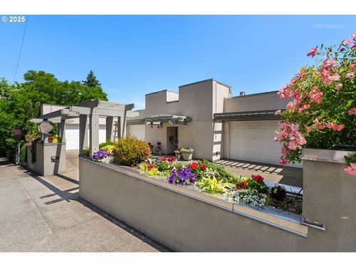 2000-1540 Sw Vista Ave, Portland, OR, 97201-2489 | Card Image