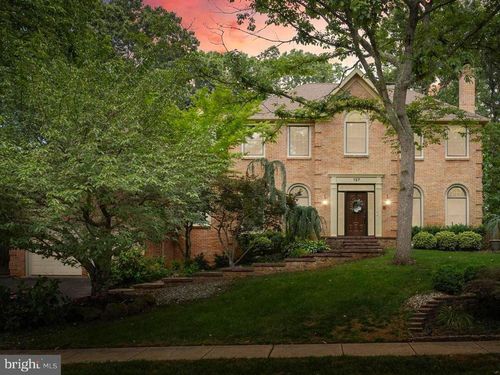 127 Forrest Hills Dr, VOORHEES, NJ, 08043-3917 | Card Image