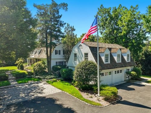 2 Kenilworth Dr, Short Hills, NJ, 07078-1607 | Card Image