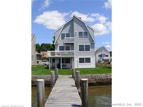 21 Atlantic Ave, Groton, CT, 06340-8802 | Card Image