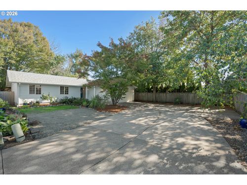 1315 Arcadia Dr, Eugene, OR, 97401-5326 | Card Image