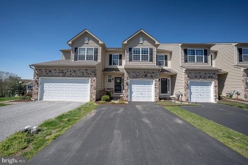 206 Kennedy Dr, COATESVILLE, PA, 19320-3969 | Card Image