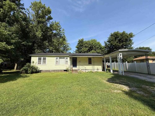 852 Circle Dr, Piggott, AR, 72454-3205 | Card Image