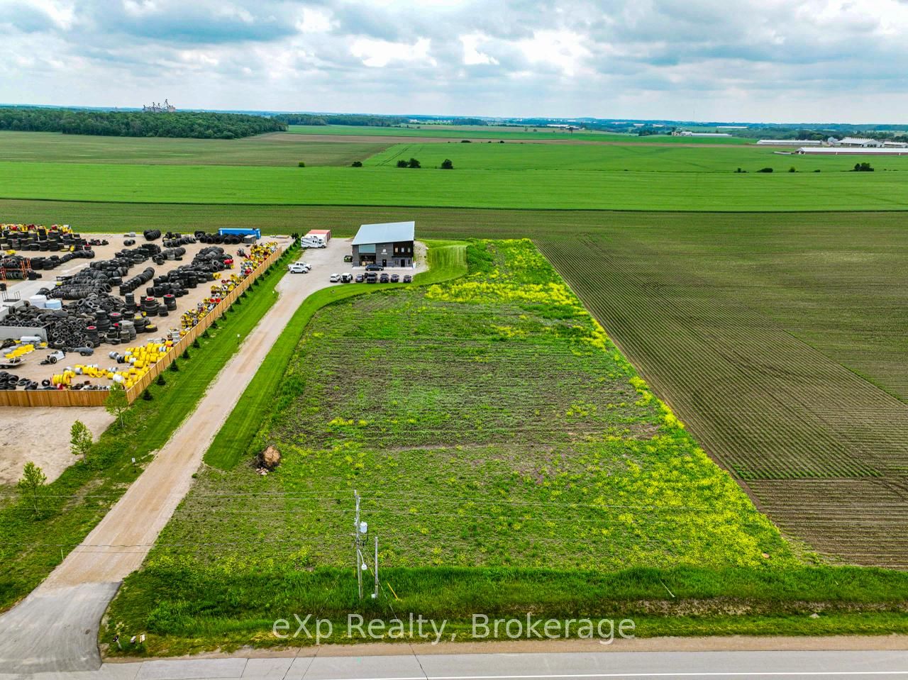 Commercial Sale in Mapleton 4