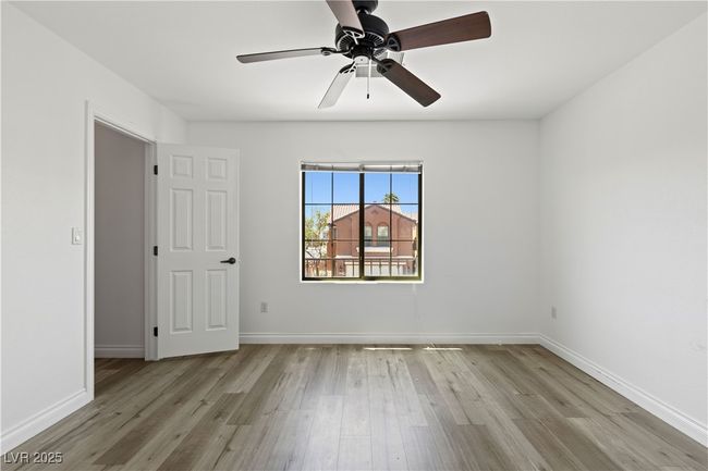 10650 Little Horse Creek Ave, House other with 3 bedrooms, 3 bathrooms and null parking in Las Vegas NV | Image 32