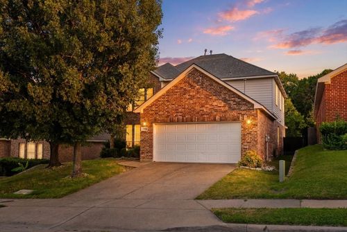 7304 Summit Parc Dr, Dallas, TX, 75249-4002 | Card Image