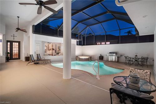 28437 Via Odanti Dr, BONITA SPRINGS, FL, 34135-8268 | Card Image