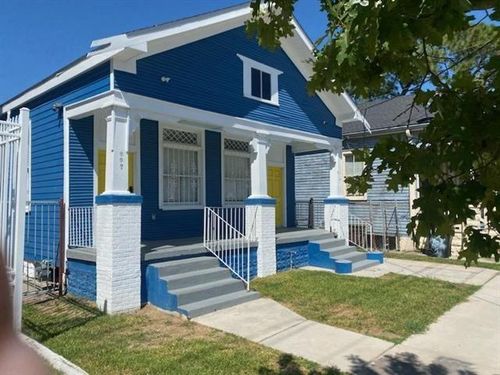 605 S Genois St, New Orleans, LA, 70119-7032 | Card Image