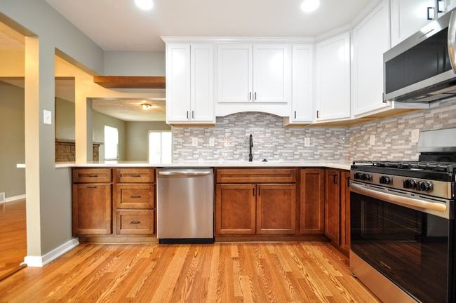 414 Grandview Ave, House other with 4 bedrooms, 2 bathrooms and 4 parking in Monongahela PA | Image 14