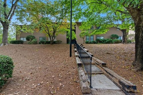 708 Parkaire Xing, Marietta, GA, 30068 | Card Image