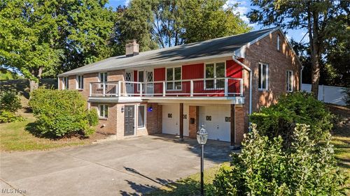 3650 Overhill Dr Nw, Canton, OH, 44718-3122 | Card Image