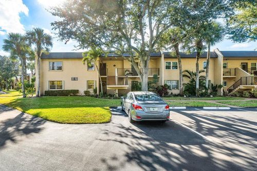 148-148 Lake Constance Dr, West Palm Beach, FL, 33411-2425 | Card Image