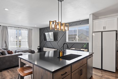 902-902 W 800 S, American Fork, UT, 84003-4699 | Card Image
