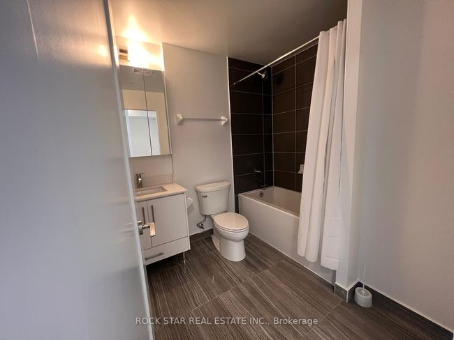 2902 - 105 Oneida Cres, Condo with 2 bedrooms, 2 bathrooms and null parking in Richmond Hill ON | Image 13
