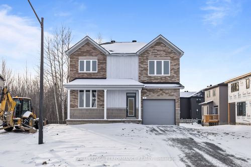 {{alt}} | Card Image