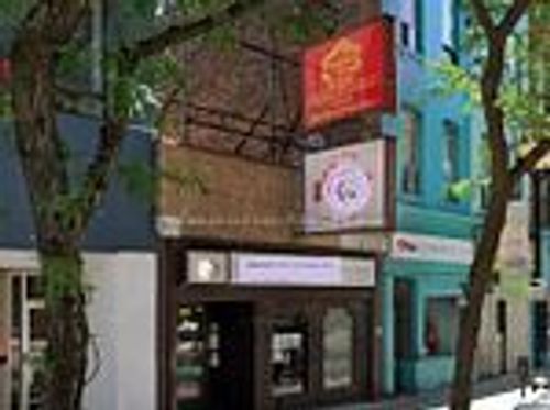 {{alt}} | Card Image