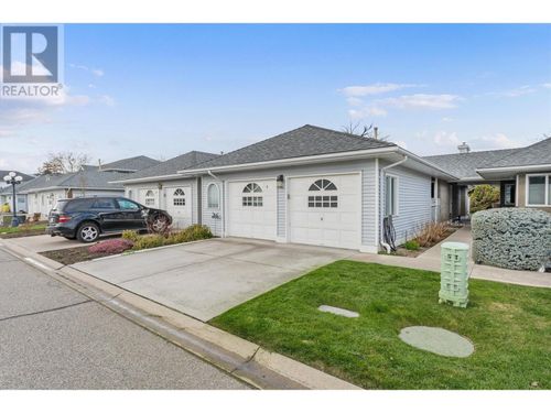 9-3370 Casorso Rd, Kelowna, BC, V1W3J2 | Card Image